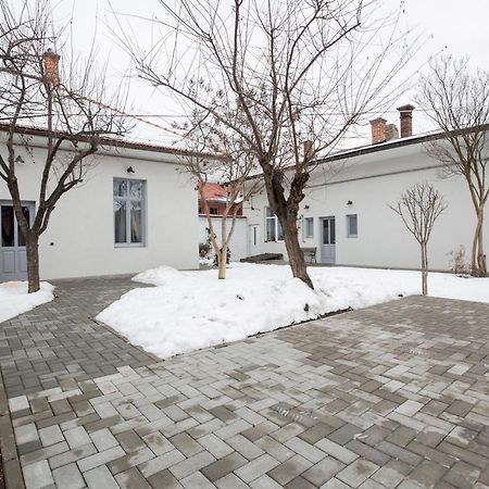 Yellow Apartment Клуж-Напока Екстериор снимка