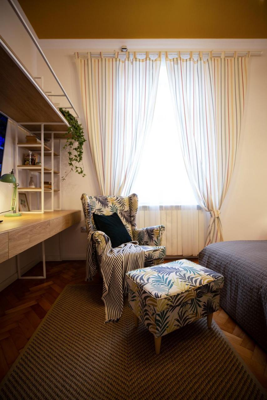 Yellow Apartment Клуж-Напока Екстериор снимка