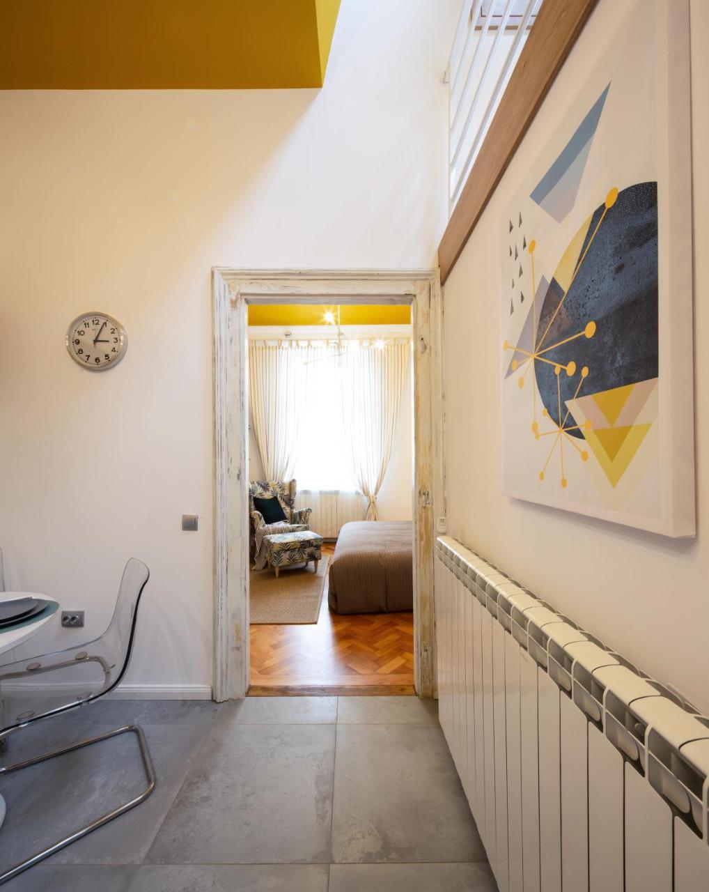 Yellow Apartment Клуж-Напока Екстериор снимка