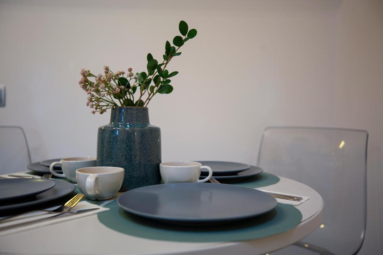Yellow Apartment Клуж-Напока Екстериор снимка