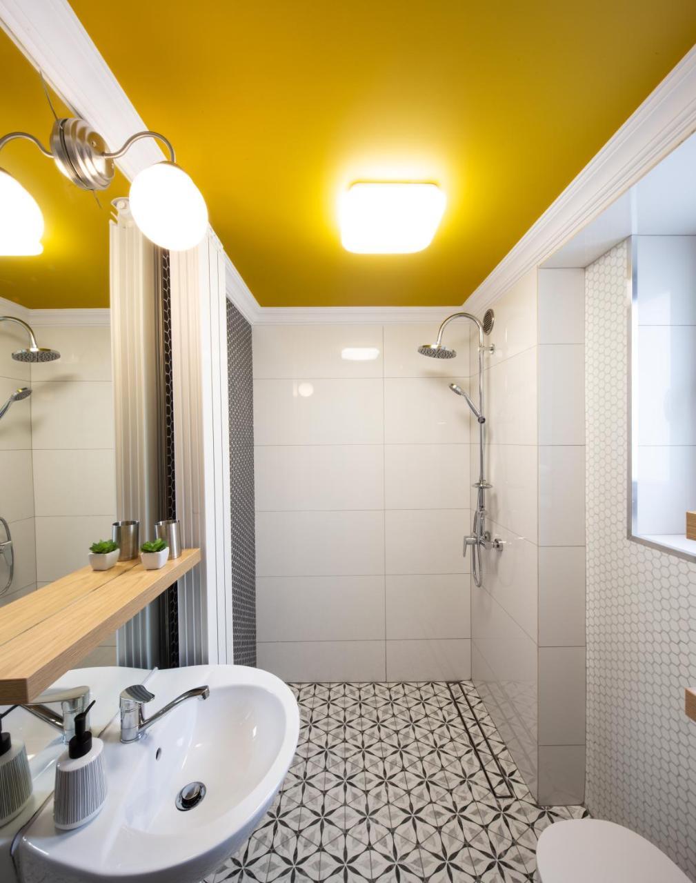 Yellow Apartment Клуж-Напока Екстериор снимка