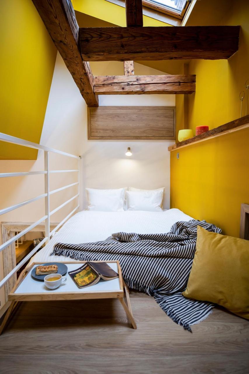 Yellow Apartment Клуж-Напока Екстериор снимка
