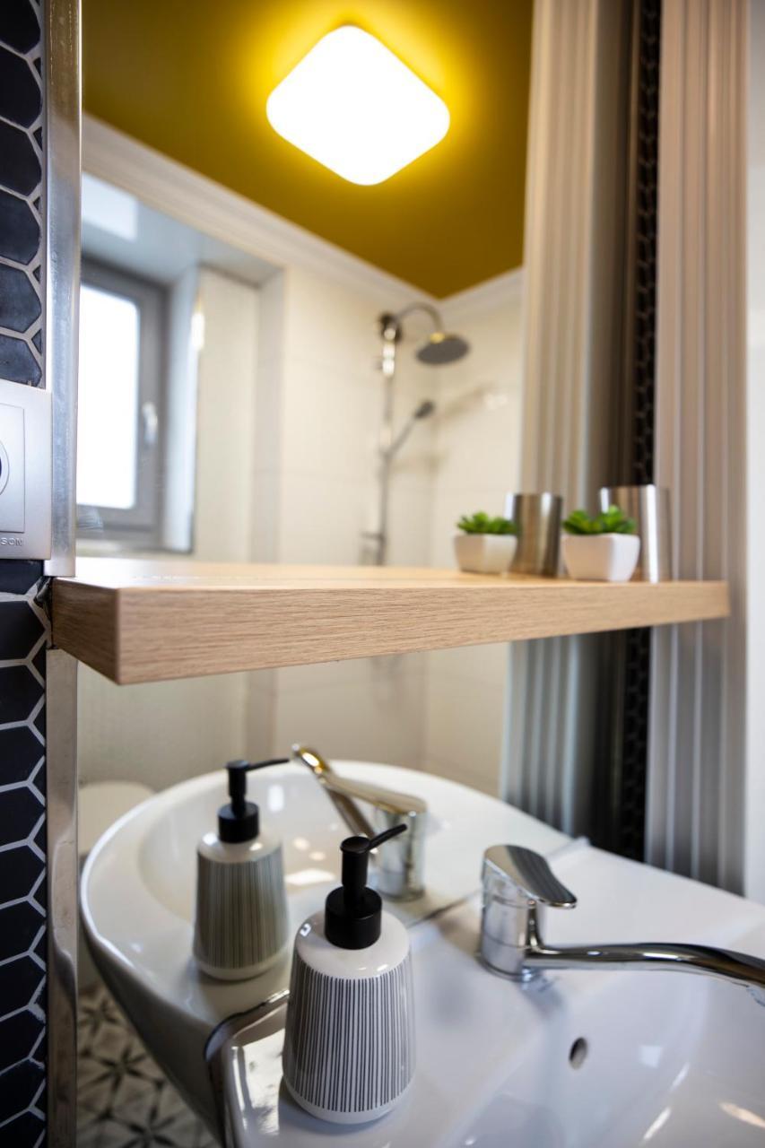 Yellow Apartment Клуж-Напока Екстериор снимка